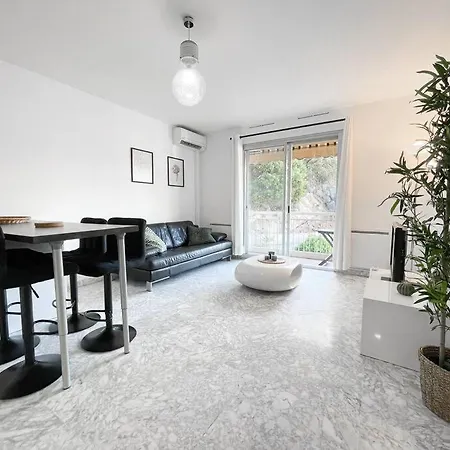 Appartamento Cosy Deux Pièces *